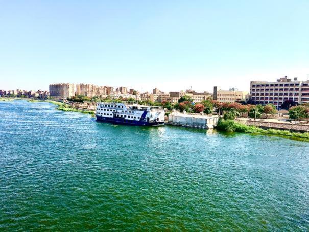 Hotel Ship Queen Isis Elminya Minia Exterior foto
